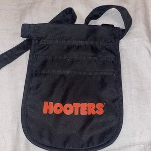 Black hooters pouch